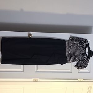 Beautiful mother of the bride navy blue long dress, only worn once.